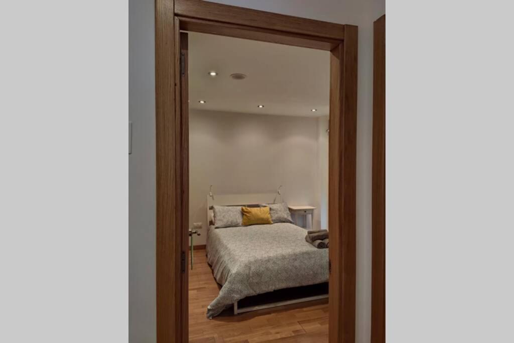 Appartamento Apartamento detrás de María Pita- Ciudad Vieja La Coruña Esterno foto